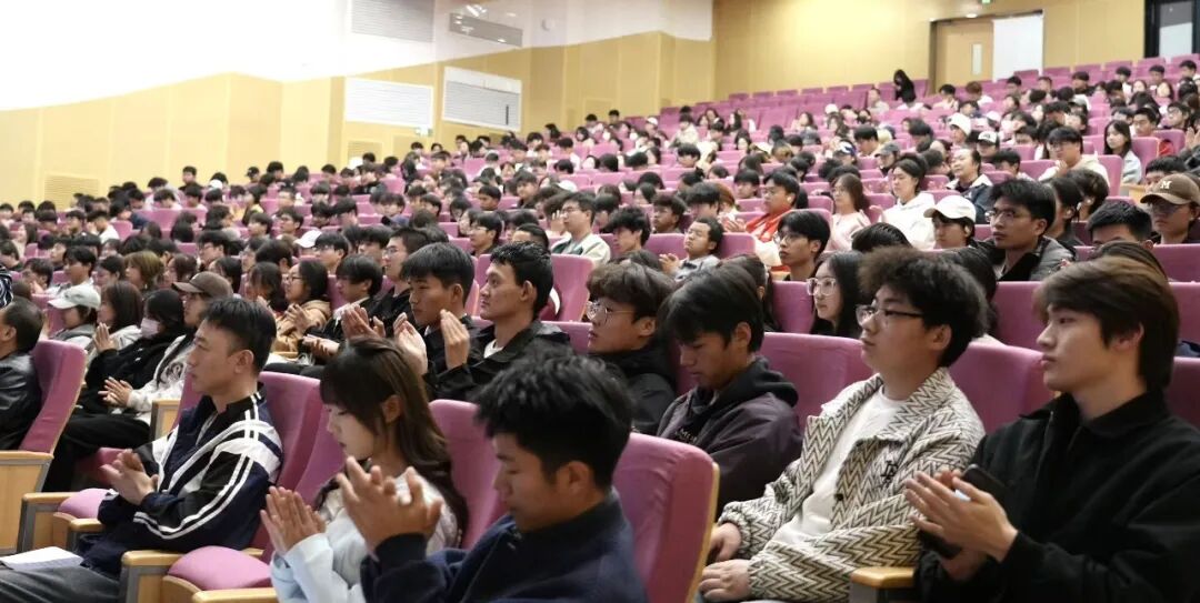 生态文明建设情景党课《在那遥远的地方》走进青海理工学院