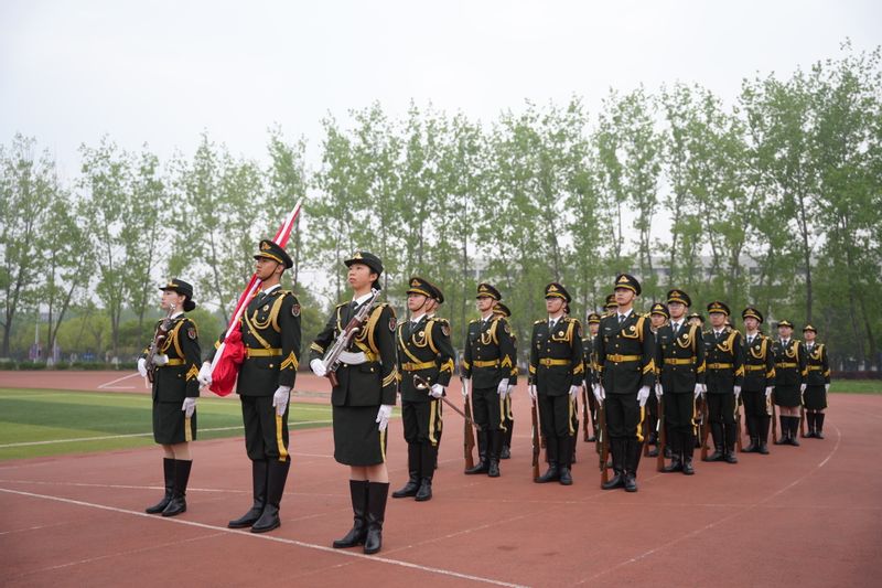 南邮举行“薪火传 踏歌行”84周年校庆健身跑活动