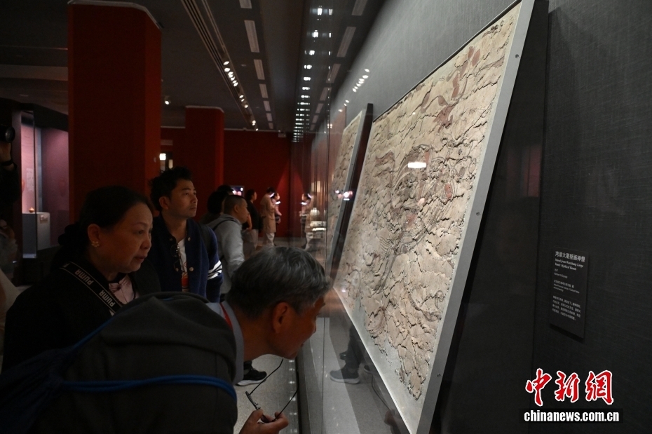 “饰文焕彩——河北古代艺术珍品展”在中国美术馆开展