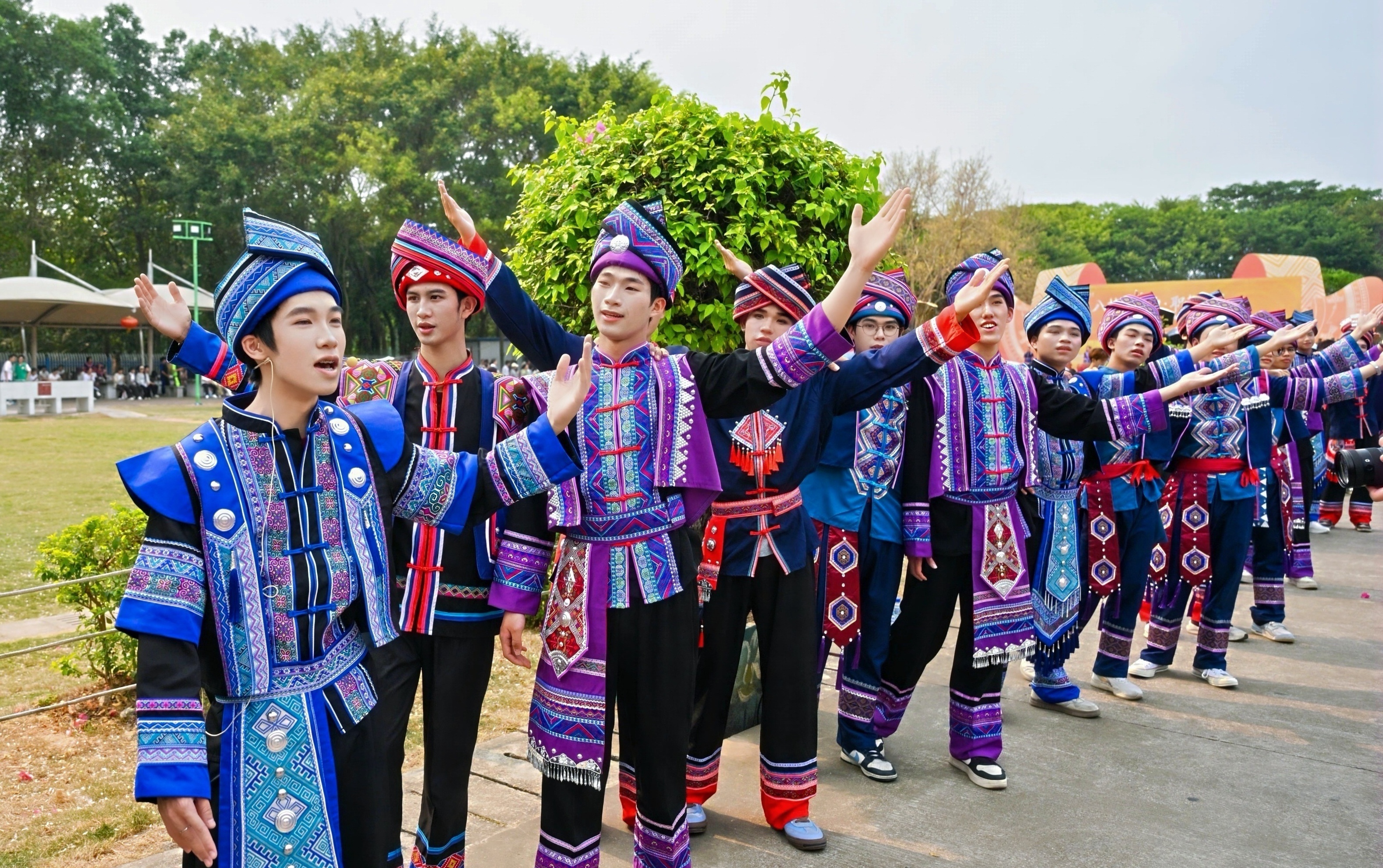 广西农业职业技术大学“三月三”主题活动启幕