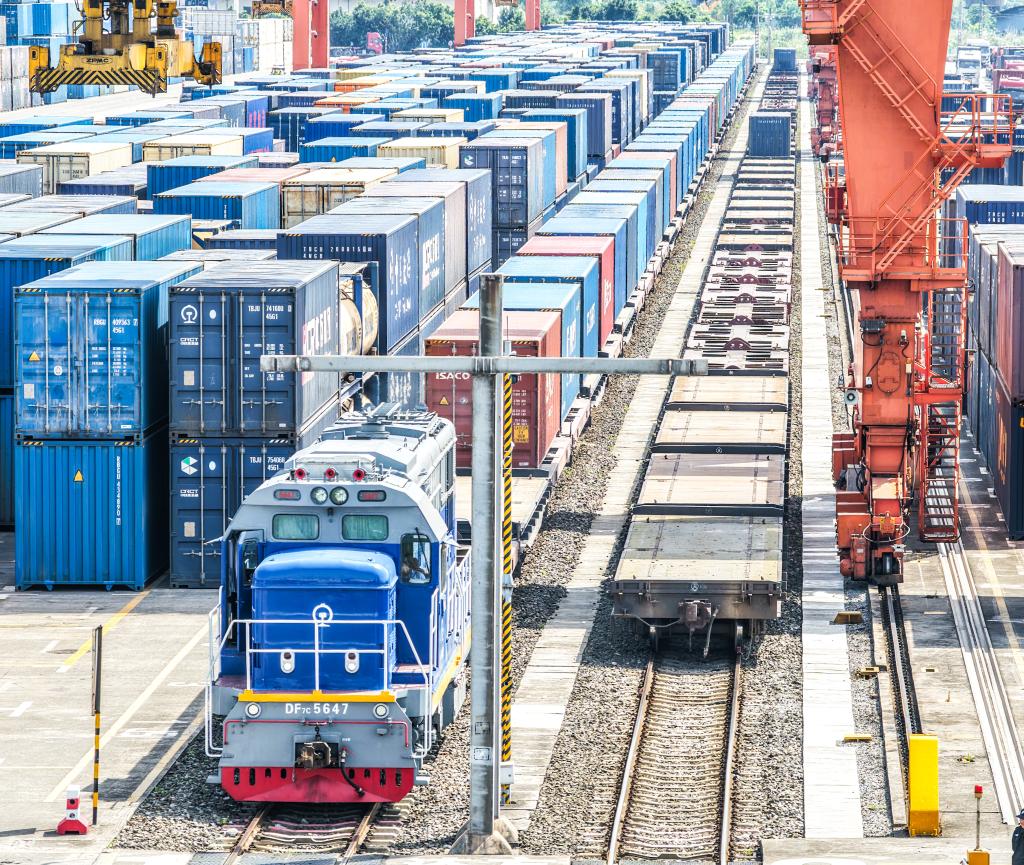 重庆中欧班列一季度运量同比增幅超25%