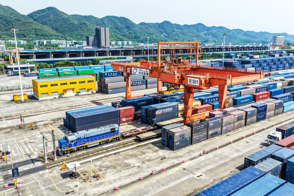 重庆中欧班列一季度运量同比增幅超25%