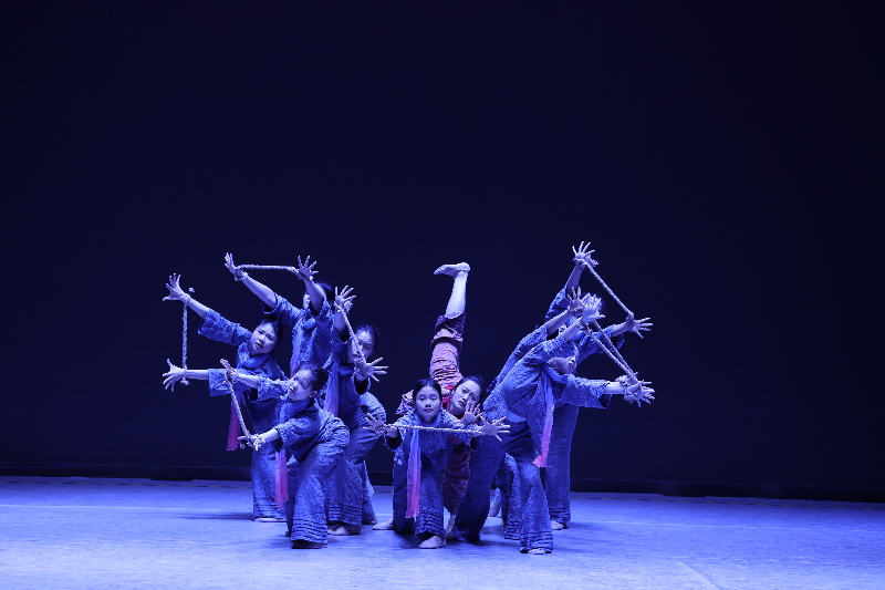 广西师范大学主题艺术党课浸润人心