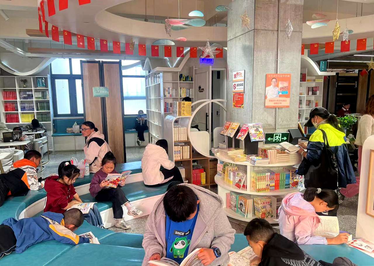 甘肃西固：书香浸润城市脉搏