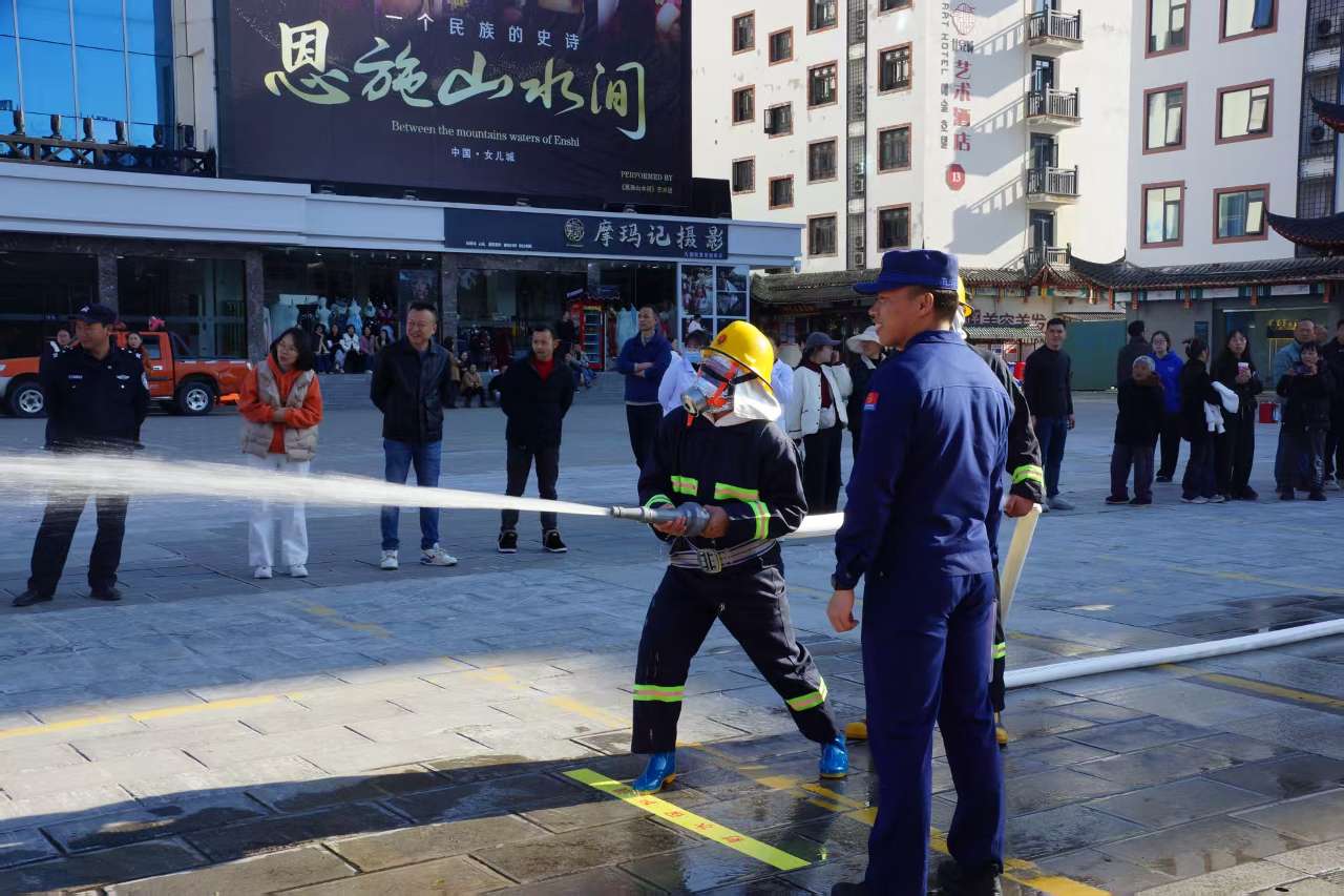 湖北恩施：社区服务改革提升民生温度