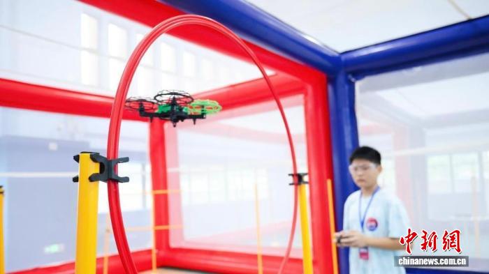 珠琴澳航空航天嘉年华赋能低空科普 活动覆盖全学段