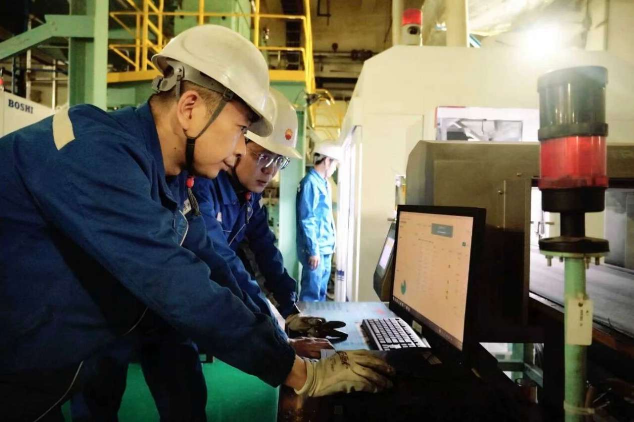“AI质检员”为兰州石化生产线装上“火眼金睛”