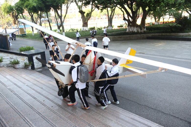 美好教育看得见|学生敢想，学校敢放，这就是他们的无界课堂