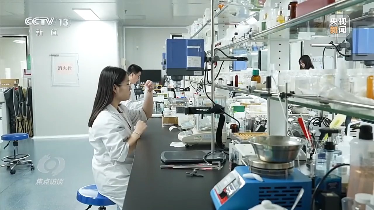 焦点访谈丨政企聚力搭平台 各地精准施策帮毕业生迈好职场第一步