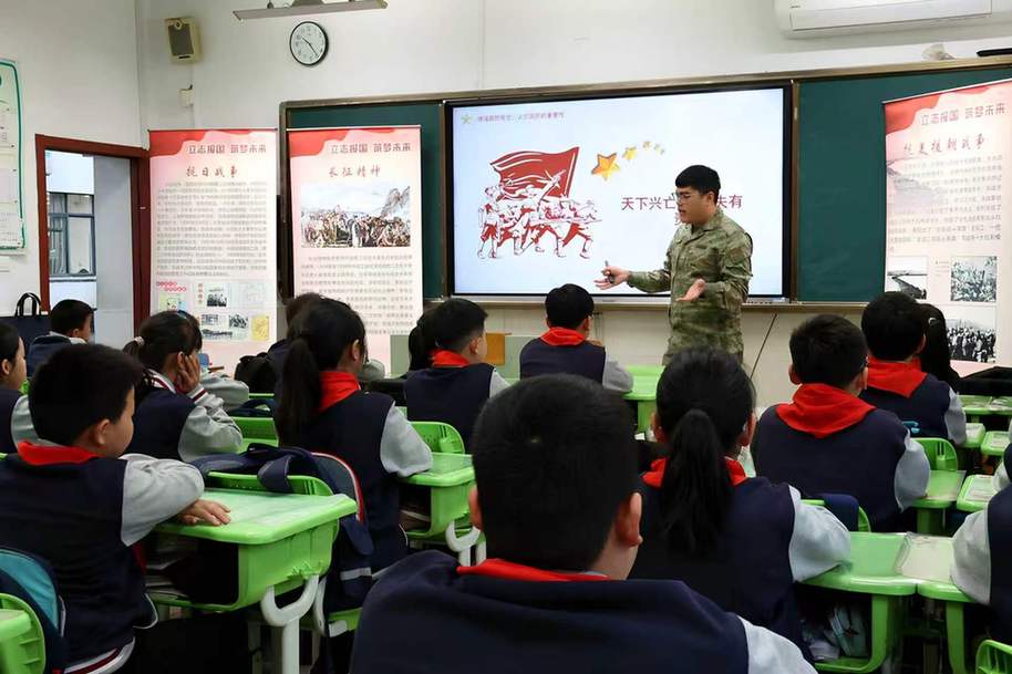 国防薪火耀江南——苏州军分区“孔雀蓝宣讲团”深耕全民国防教育纪实