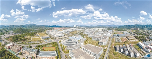 竞逐“新”赛道 激活强引擎
