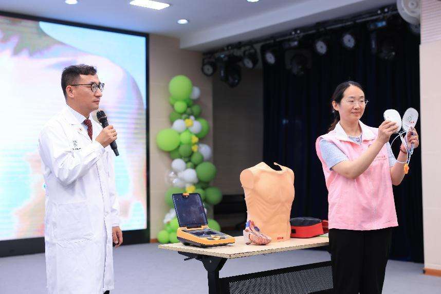 急救知识、科学运动、心理调适…… 上海推动健康科普进课堂