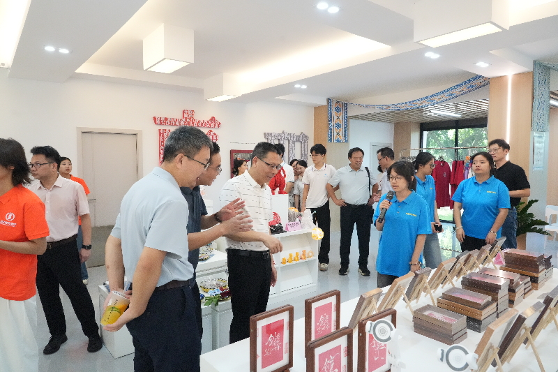 南宁职业技术大学文创街区启用