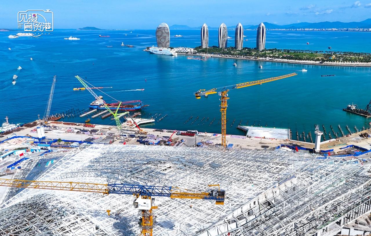 见摄自贸港·一线直击|海南国际文化交流中心项目钢结构封顶