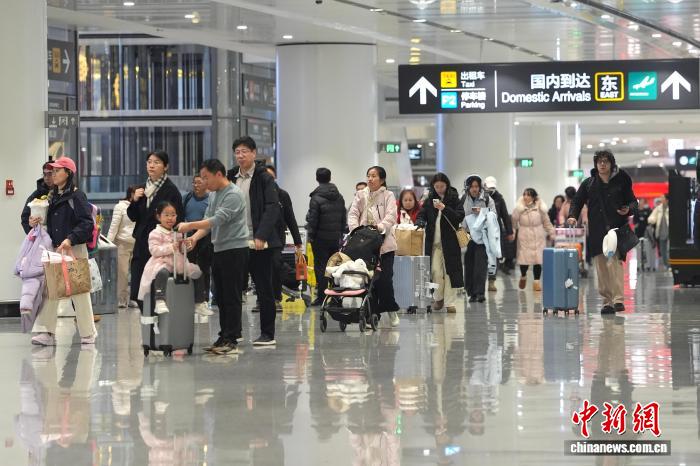 今年以来北京口岸出入境人员破千万人次