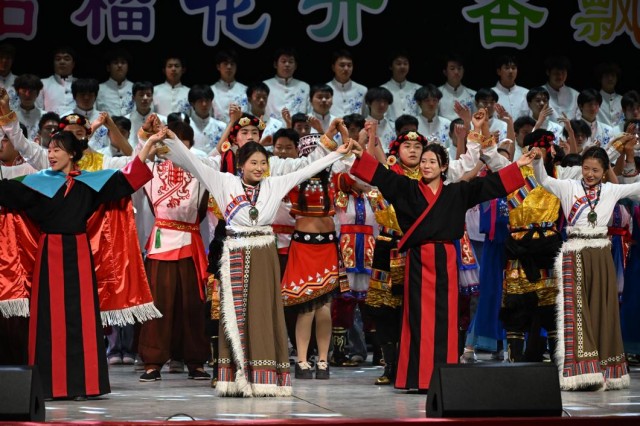 陕西能源职业技术学院:以定向委培为抓手 为西藏阿里培育本土技能人才 陕西能源职业技术学院:以定向委培为抓手 为西藏阿里培育本土技能人才