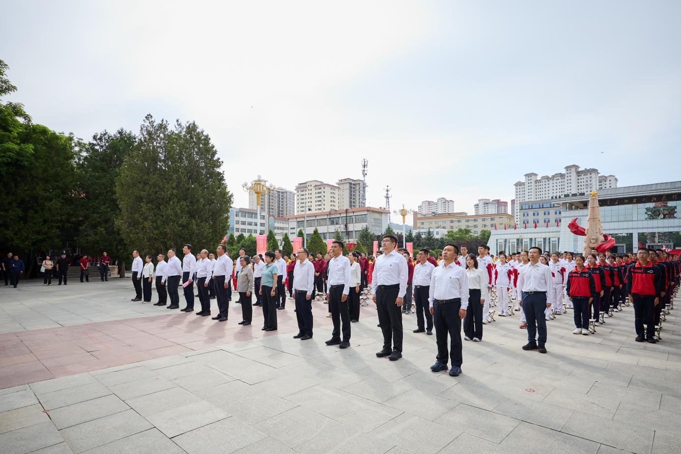 在长征会师地，大中小学生同上一堂“大思政课”