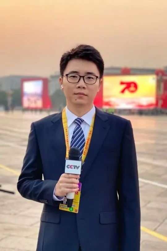 来南传,你将和他们成为校友!