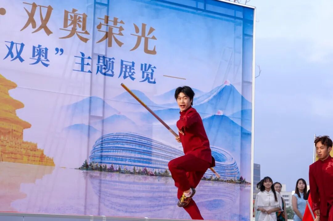 “中轴线与北京‘双奥’主题展览”活动开幕