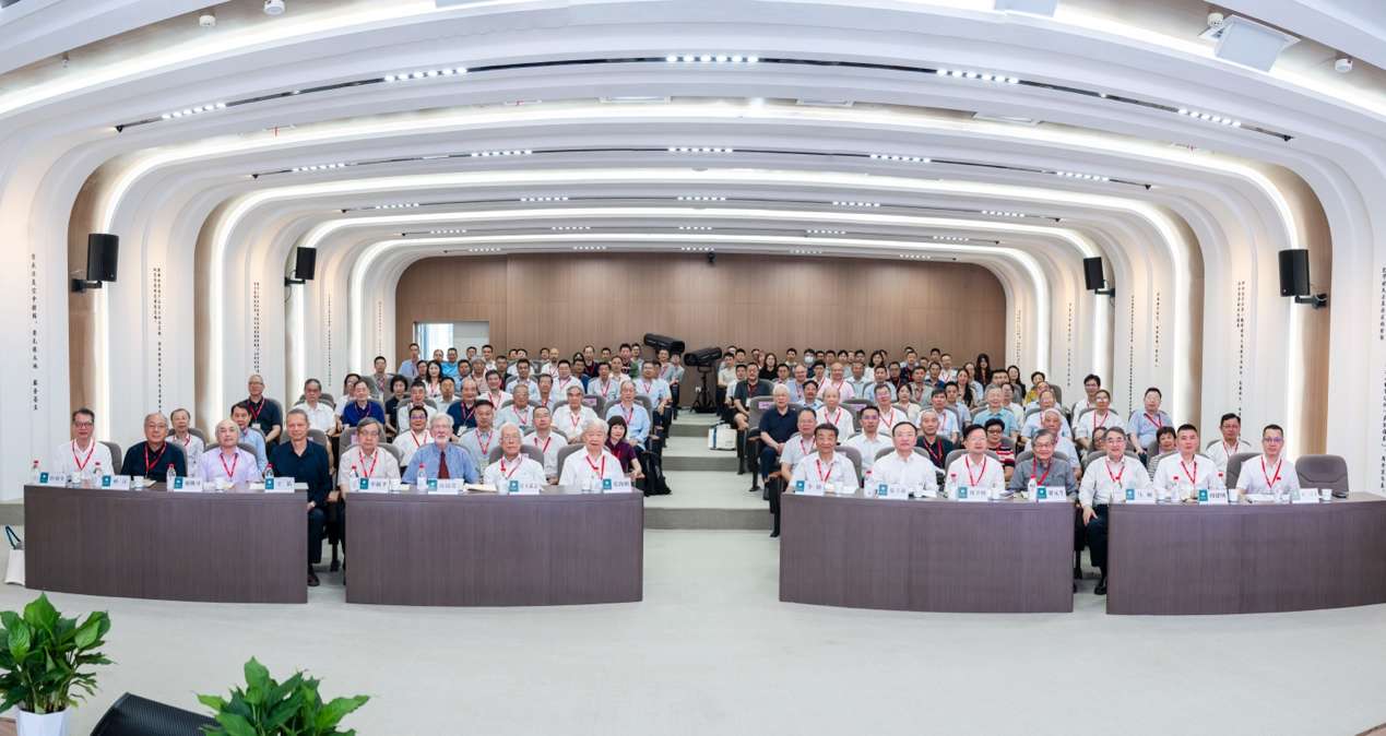 “中国近代史研究的新视野与新趋势”国际学术研讨会在华中师范大学举行