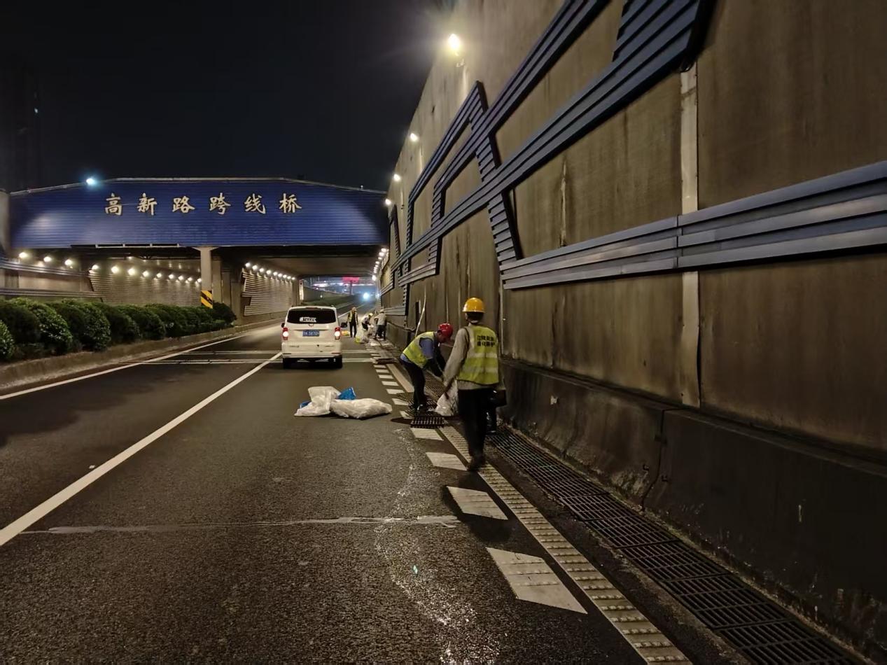 风未至 人先动 苏州市吴江区公路中心全面防御台风“巴威”