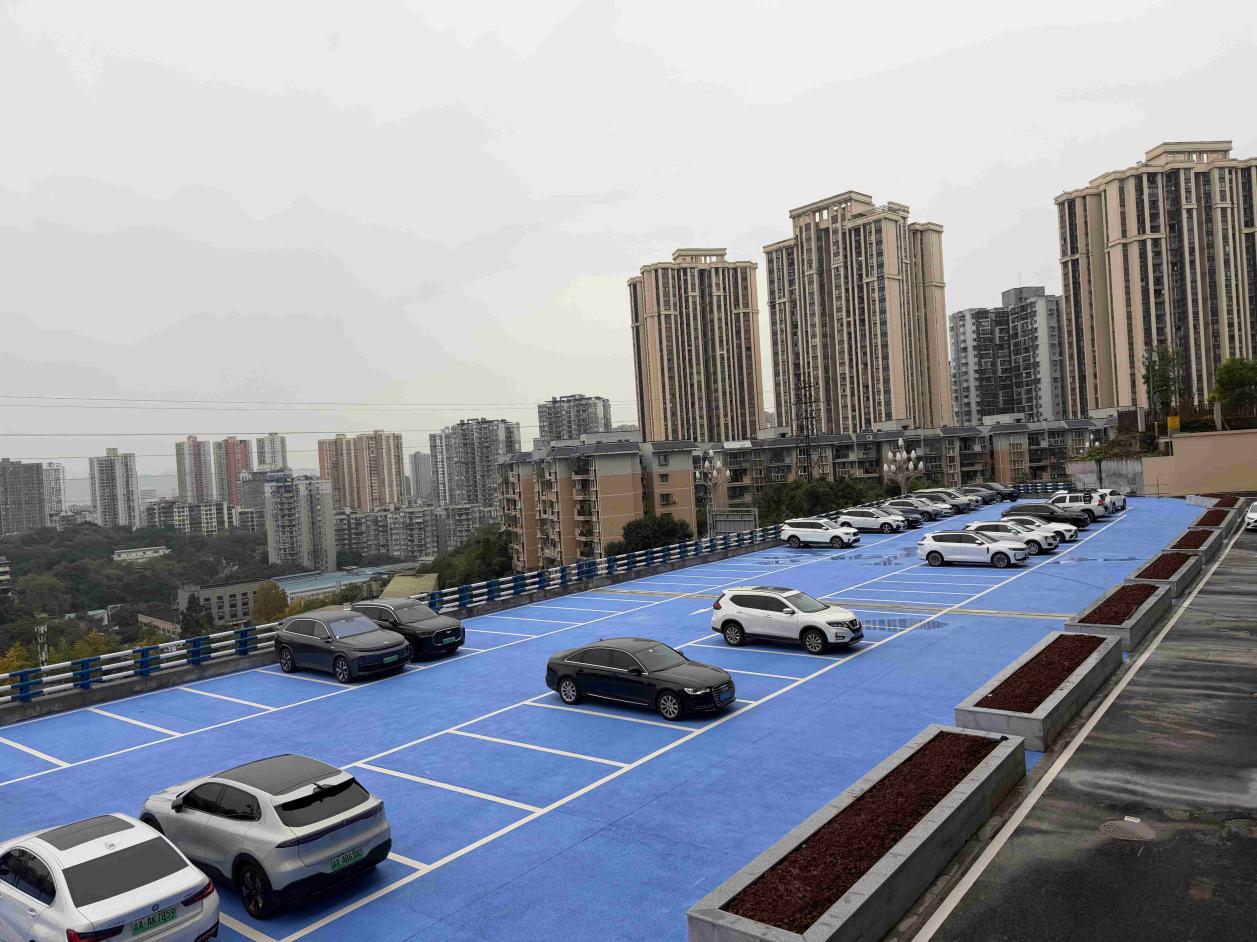 让“堵心路”变“舒心路” 重庆九龙坡停车治理还路于民