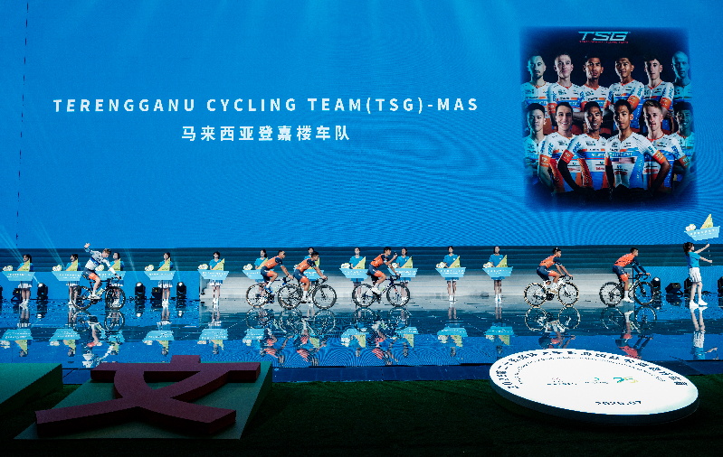 2026年第二十五届环大美青海国际公路自行车赛开幕 2026年第二十五届环大美青海国际公路自行车赛开幕