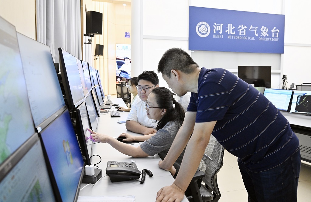 闻汛而动 精准服务 闻汛而动 精准服务