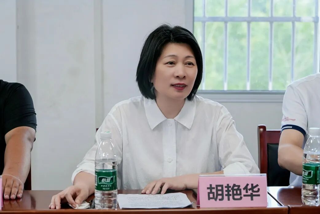 华科大管理学院EMBA“乡村振兴公益基金”捐赠仪式暨2026年“认领一棵桃树”消费帮扶启动仪式举行