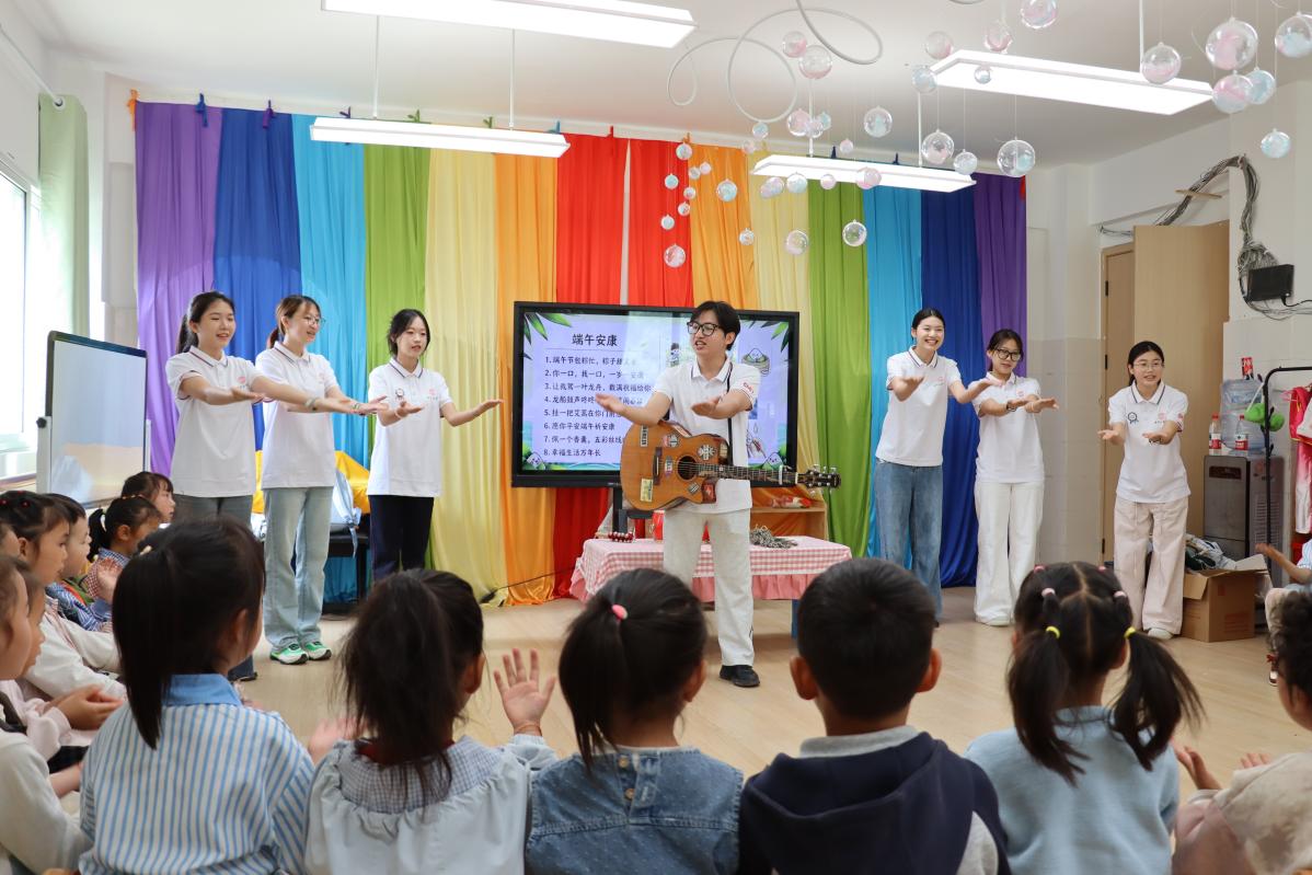 法润高原 学段贯通:构建铸牢中华民族共同体意识教育一体化的民大实践 法润高原 学段贯通:构建铸牢中华民族共同体意识教育一体化的民大实践