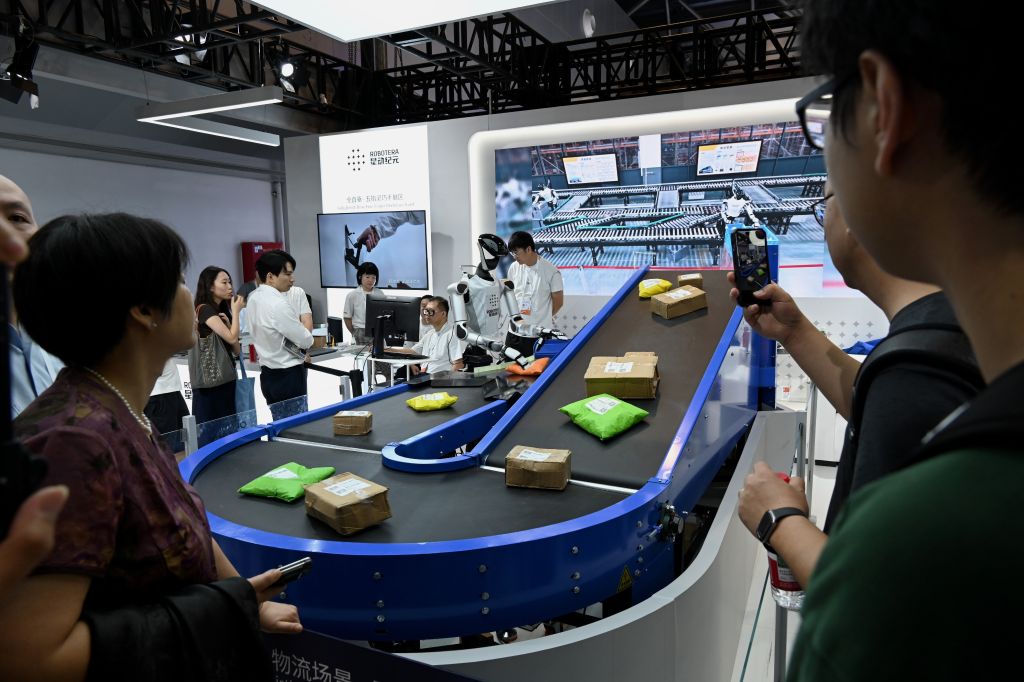 2026年世界人工智能大会视觉观察:“通用具身智能”成展会热点