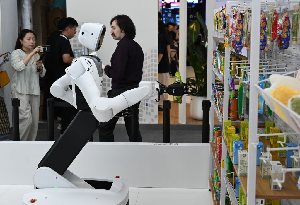 2026年世界人工智能大会视觉观察:“通用具身智能”成展会热点