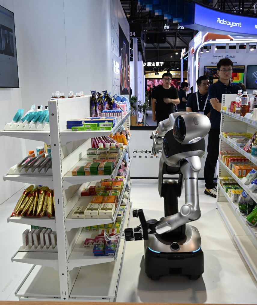 2026年世界人工智能大会视觉观察:“通用具身智能”成展会热点