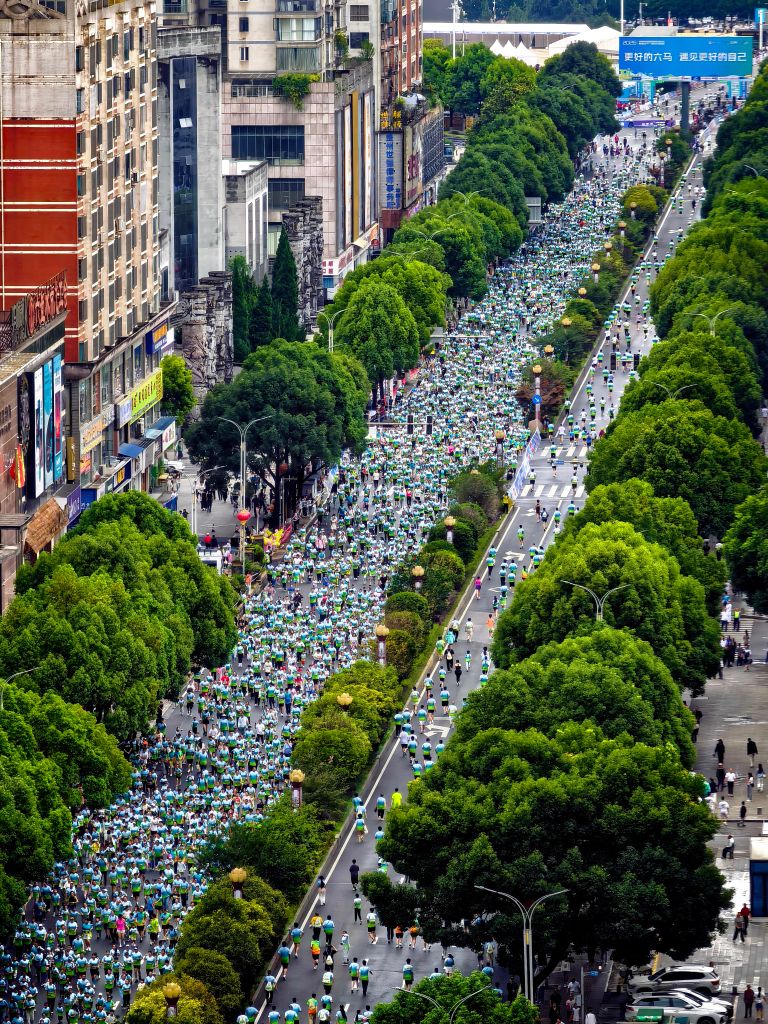 盛夏,奔跑在“中国凉都”