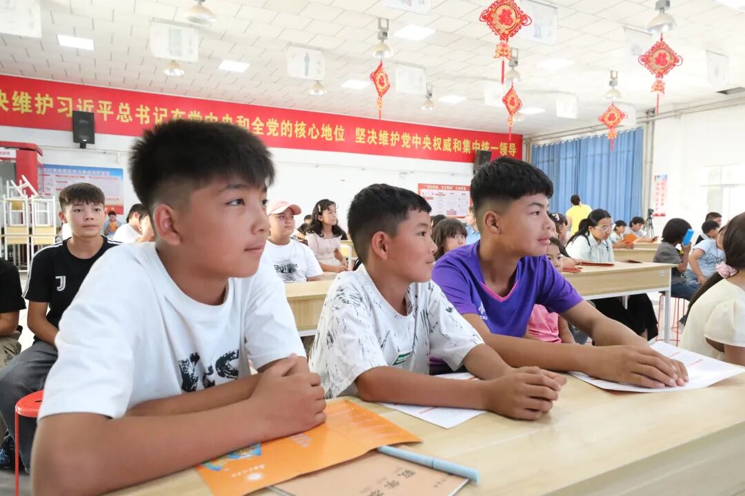 新疆政法学院“石榴籽”宣讲团推动民族团结进步法治精神扎根图木舒克