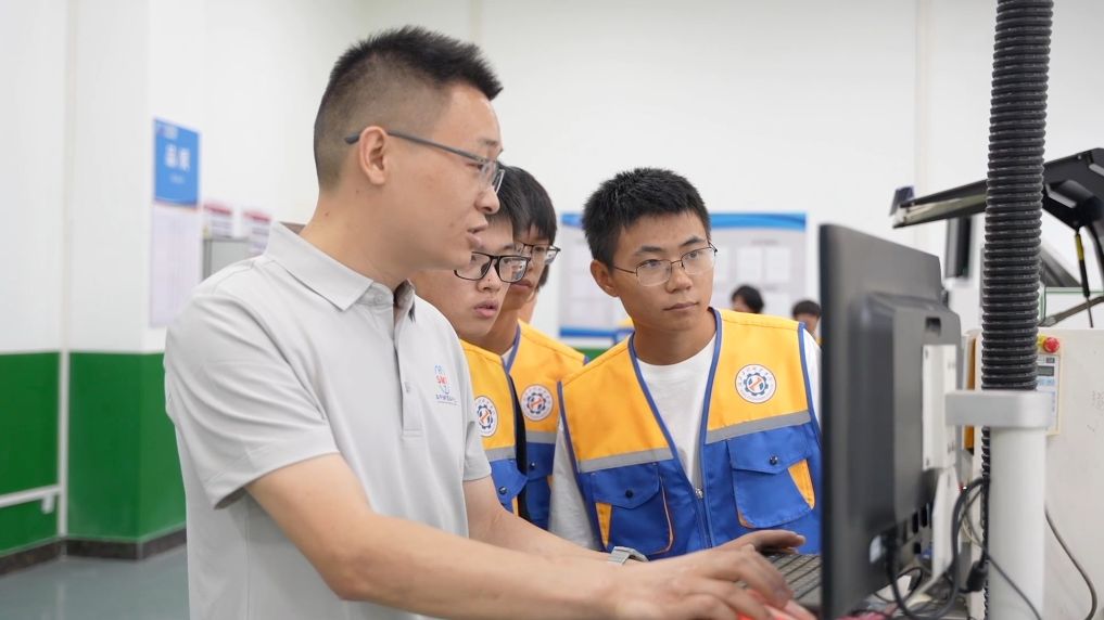 向“新”而行 向“绿”而兴——中国制造的进阶密码