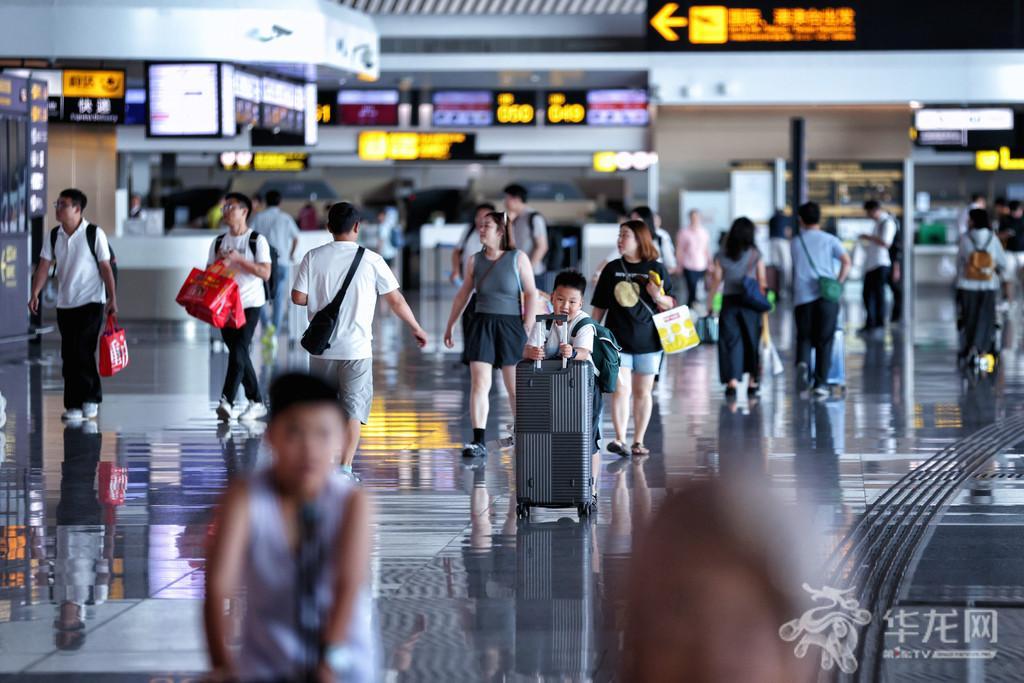 连破两项纪录!重庆江北国际机场2026年旅客吞吐量突破3000万人次 连破两项纪录!重庆江北国际机场2026年旅客吞吐量突破3000万人次