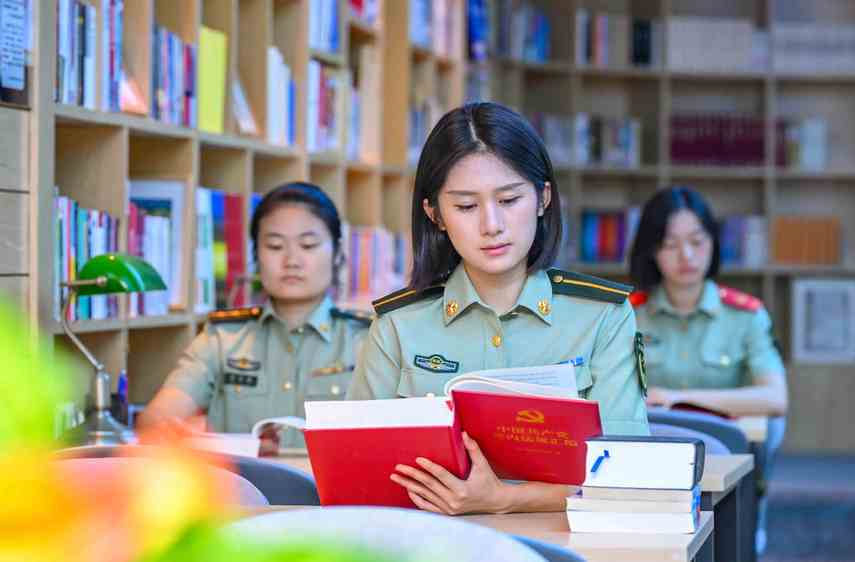 武警重庆总队执勤第一支队组织新毕业学员岗前培训 武警重庆总队执勤第一支队组织新毕业学员岗前培训