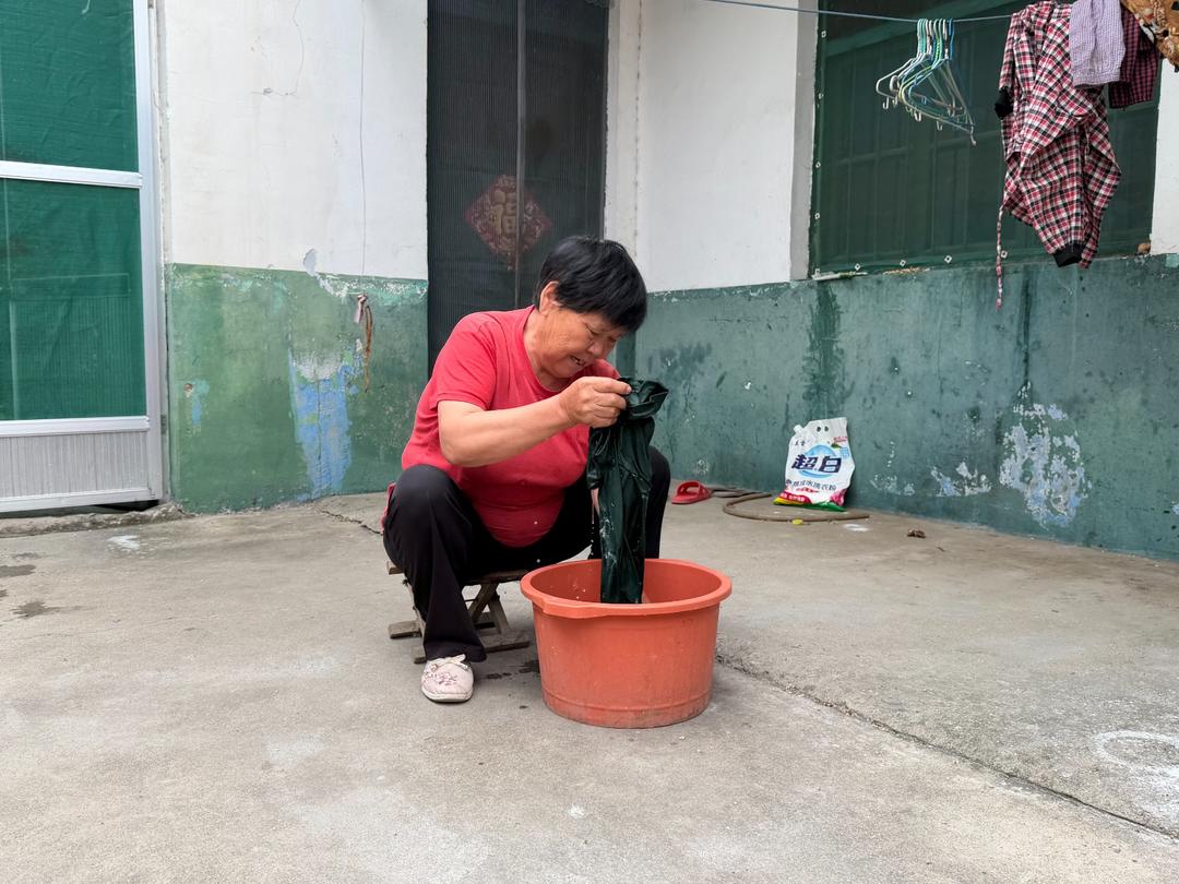 肖兴娥：柔弱双肩撑起一个温暖的家