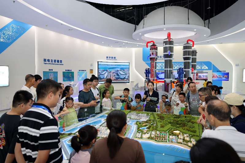 “8·7公众开放体验日”走进防城港核电基地 ——共同开启核与辐射科普之旅