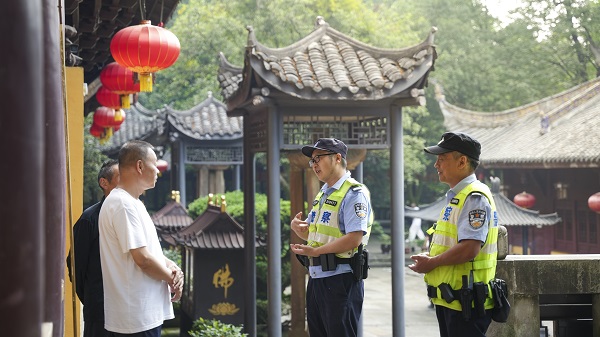 平安重庆看得见|重庆北碚：一手织“智”网，一手护青绿