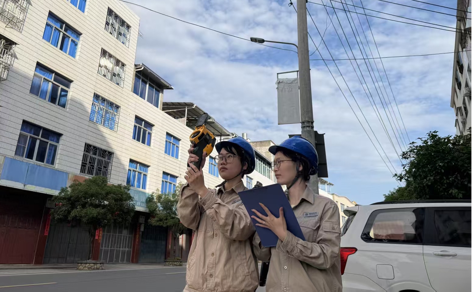 福州永泰供电：靠前监督，护航线路设备巡检工作