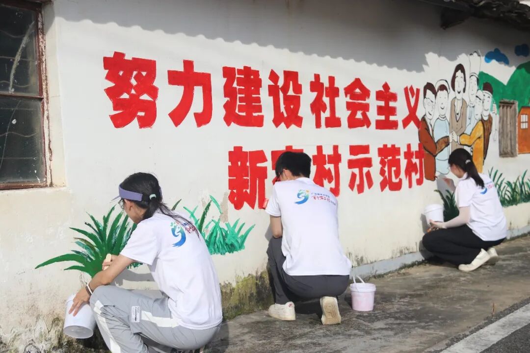 基层样板 | 广东罗定:引导青年学子将论文写在乡土上 汇聚高校突击队力量 助推“百千万工程”走深走实