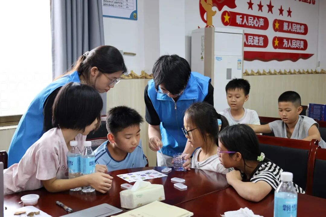 基层样板 | 广东罗定:引导青年学子将论文写在乡土上 汇聚高校突击队力量 助推“百千万工程”走深走实