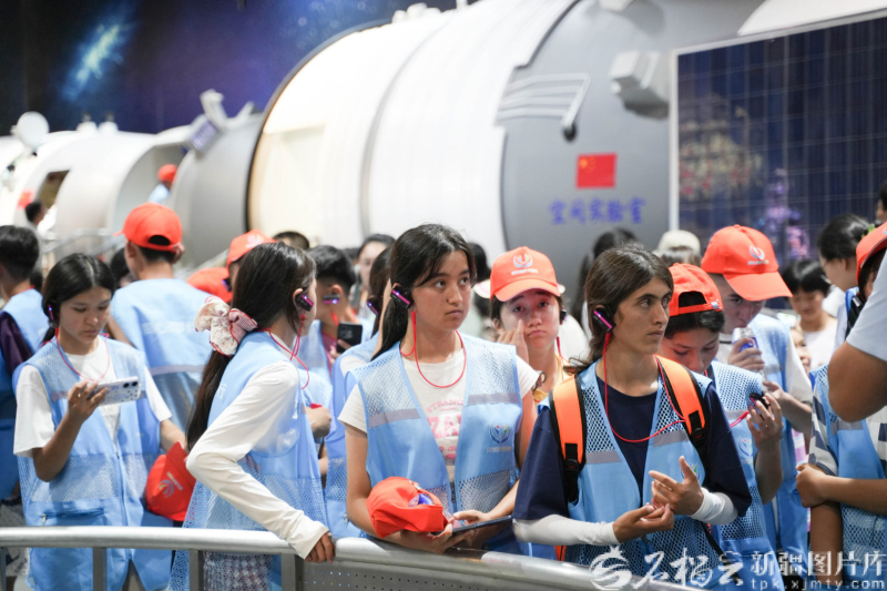 铸牢中华民族共同体意识|边疆少年的追光之旅