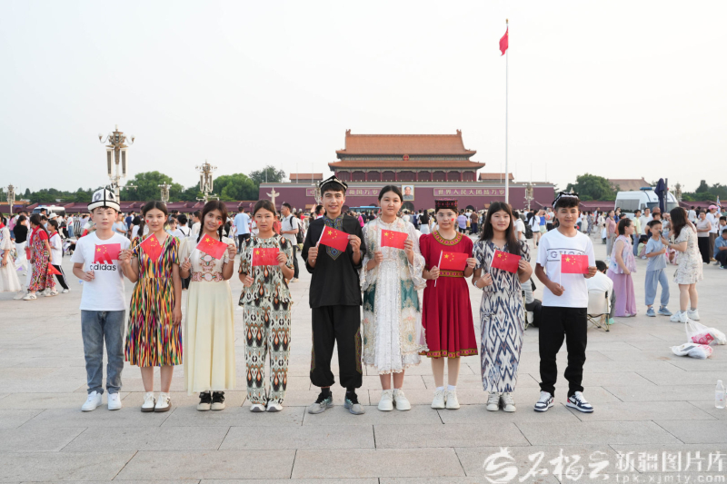 铸牢中华民族共同体意识|边疆少年的追光之旅