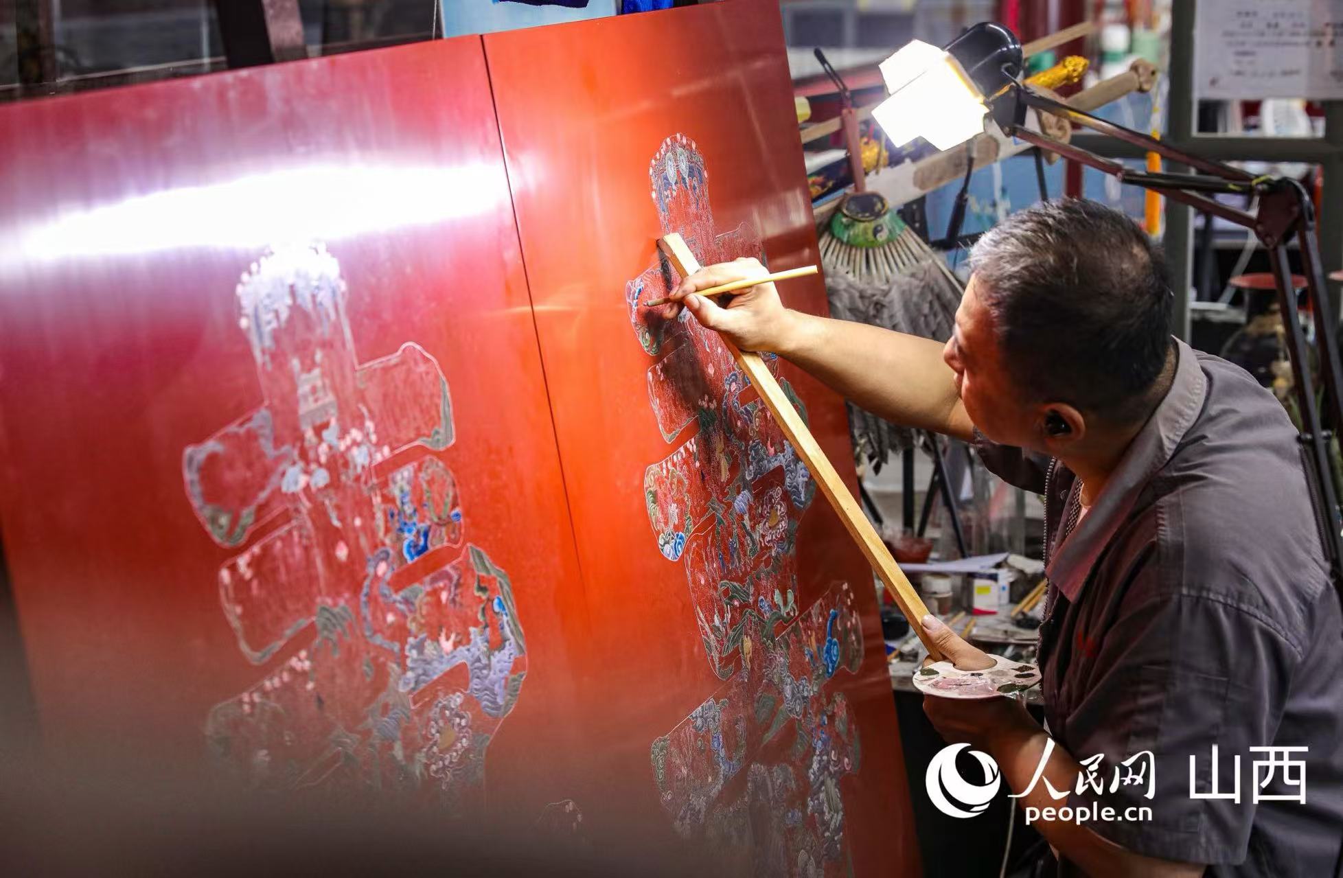 行进中国|六十六道工序里的非遗新传承