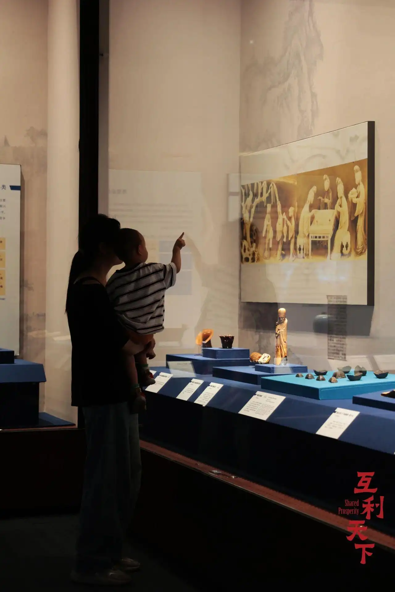 线下观展人次超100万！“互利天下”展为大湾区铺就最广阔的思政课堂 | 博物天下