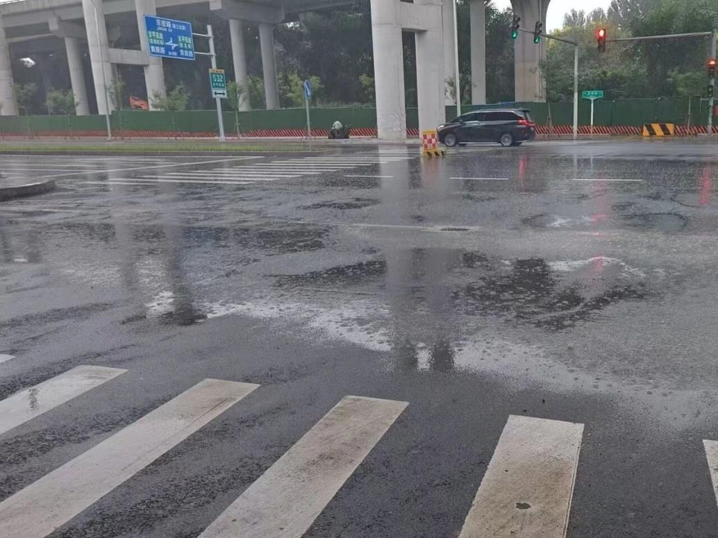 雨天不再“看海”！孙河乡“一点一策”巧解积水难题