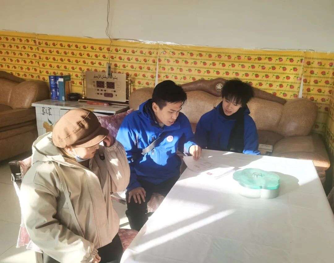“这条小鱼在乎”奖助学项目获第十三届“中华慈善奖”
